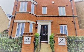 Short Stays, Beautiful Serviced Accommodation Bicester